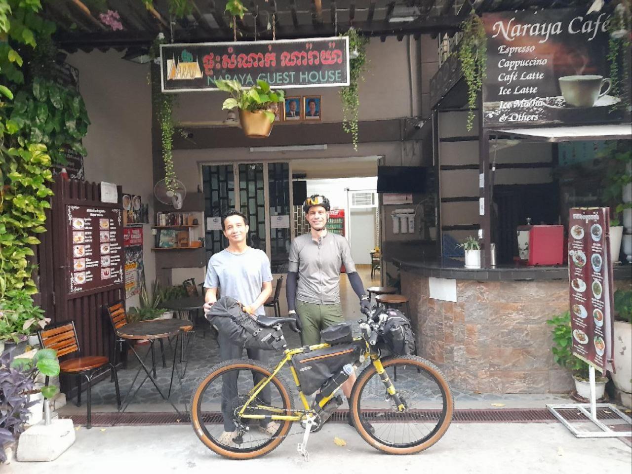 Naraya Guesthouse Phnom Penh Exterior photo