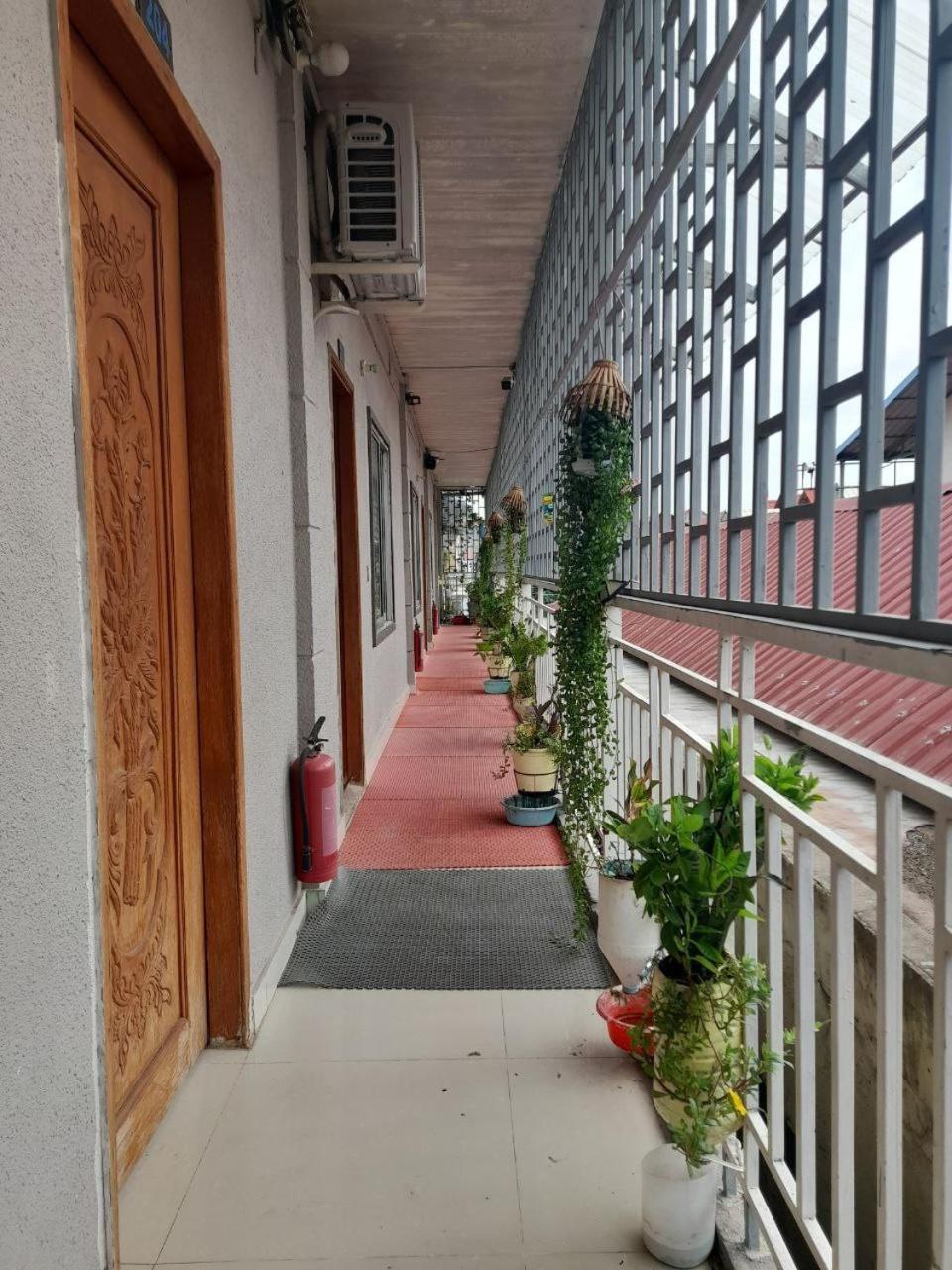 Naraya Guesthouse Phnom Penh Exterior photo