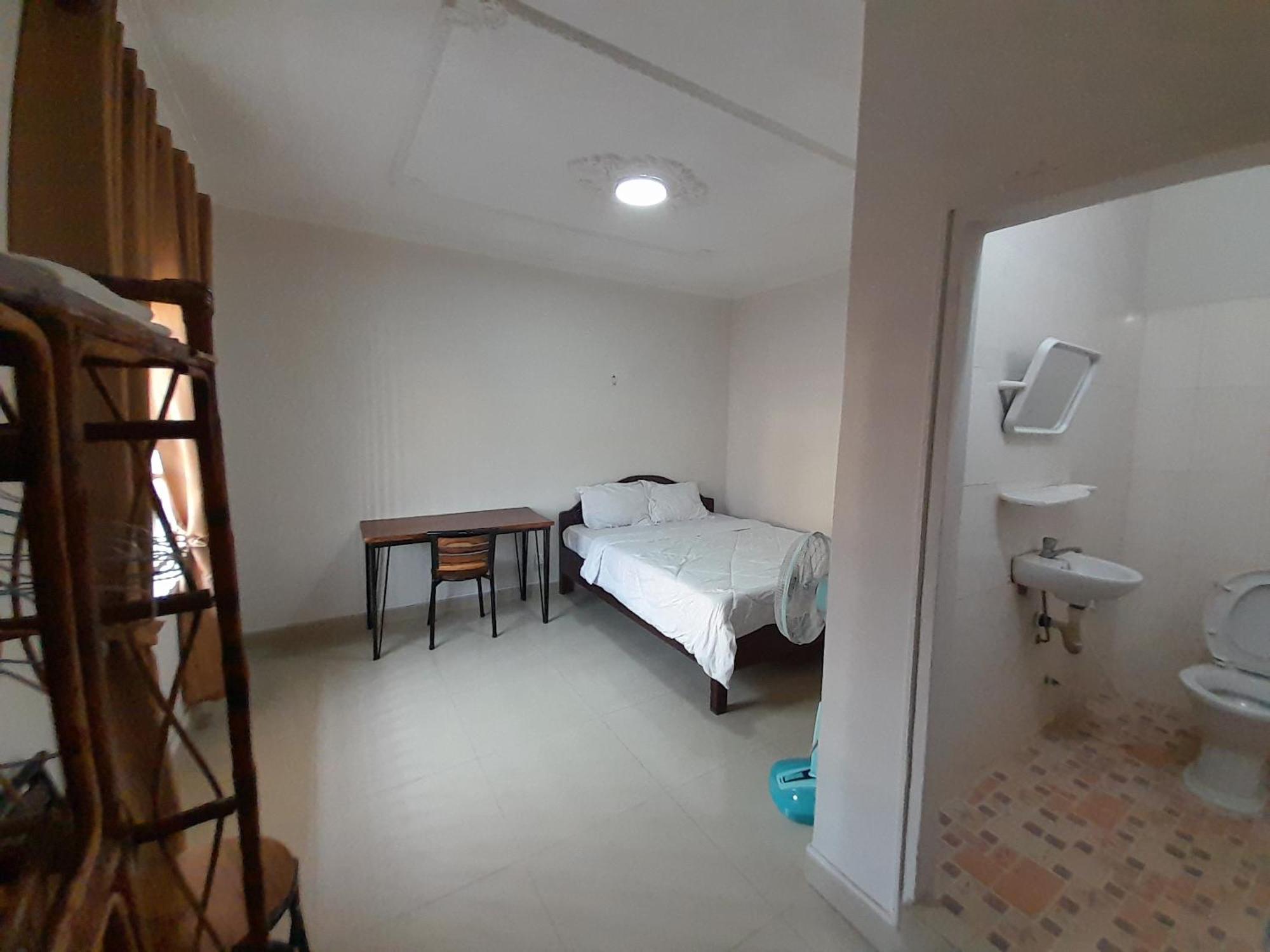 Naraya Guesthouse Phnom Penh Exterior photo